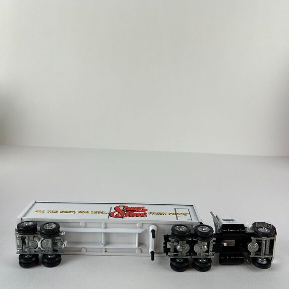 Winross Diecast Tractor & Trailer Shur Fine Fresh Foods - Picture 5 of 6
